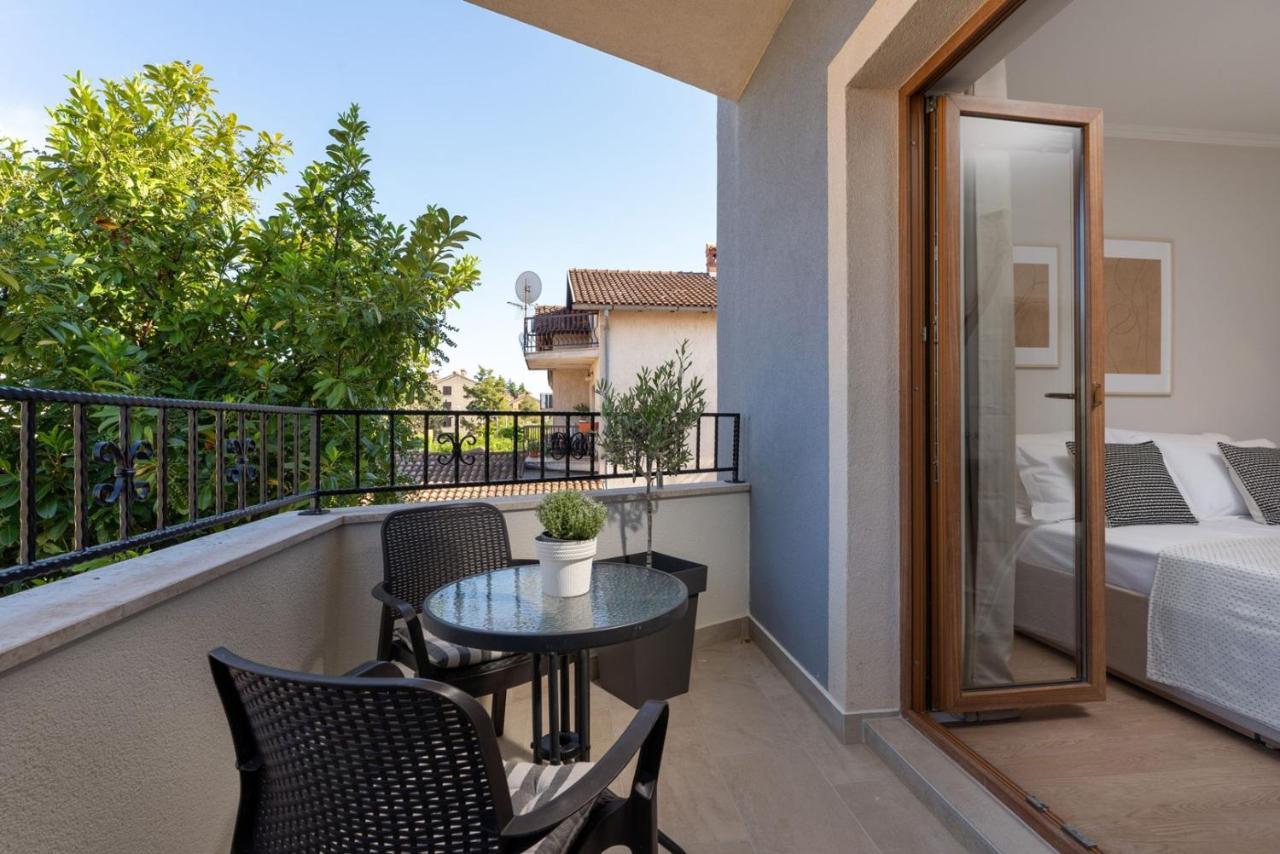 Apartments Alloro By Seeadria Agency Novigrad  Exterior photo