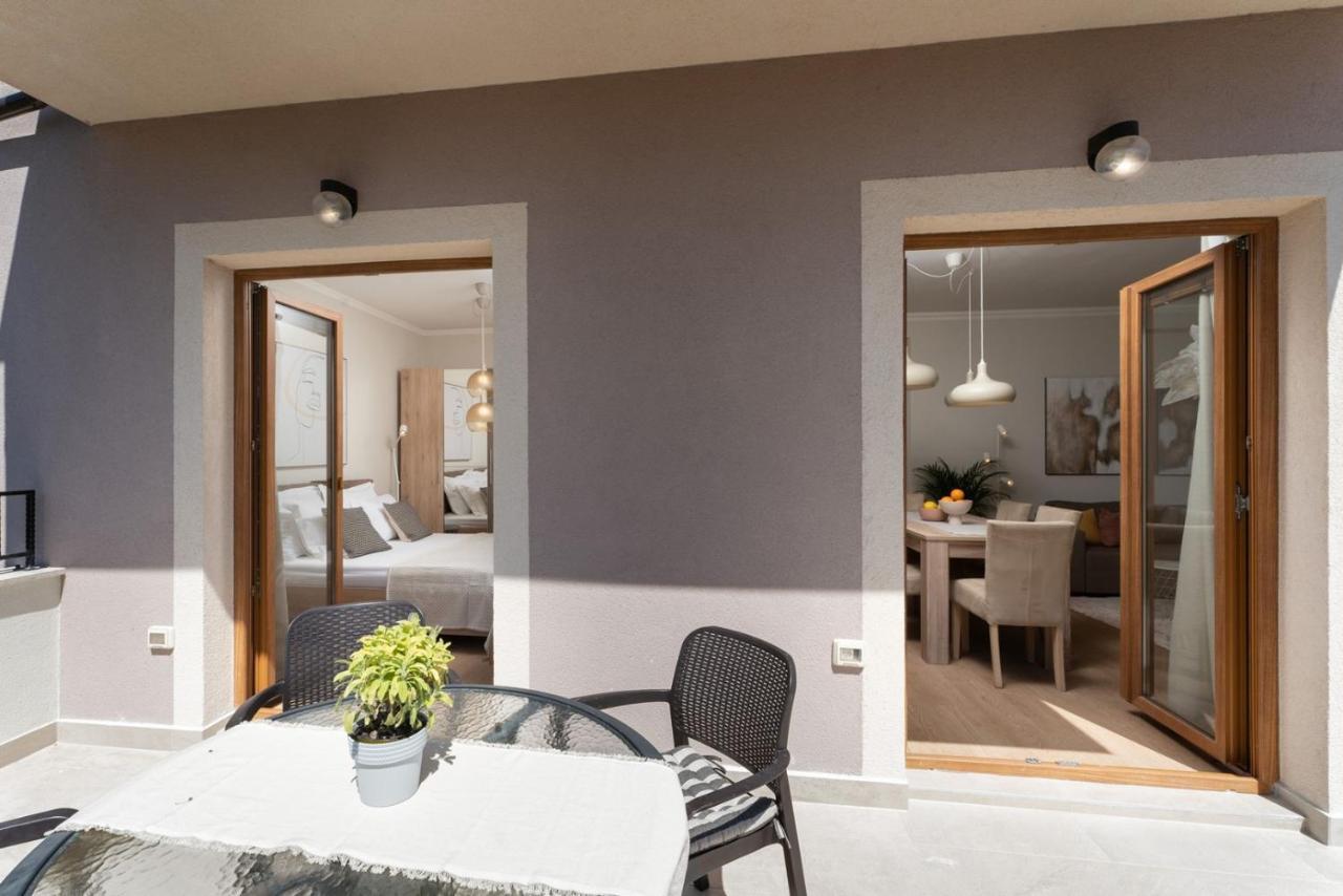 Apartments Alloro By Seeadria Agency Novigrad  Exterior photo